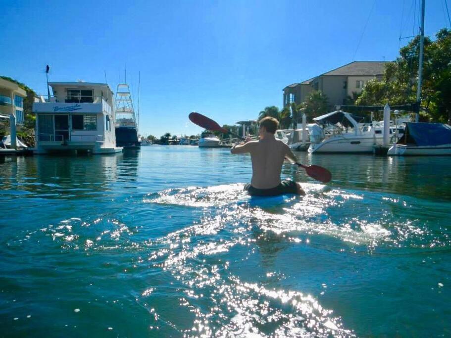 Broadwater Canal Frontage-Runaway Bay-Boat Ramp Gold Coast Esterno foto